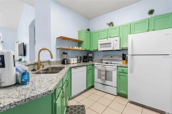 2733 SUN KEY PL, Kissimmee, FL 34747