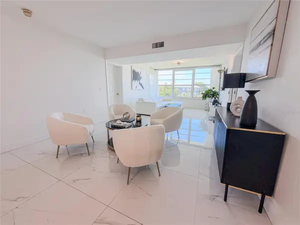 3635 WHITEHALL DR #401, West Palm Beach, FL 33401