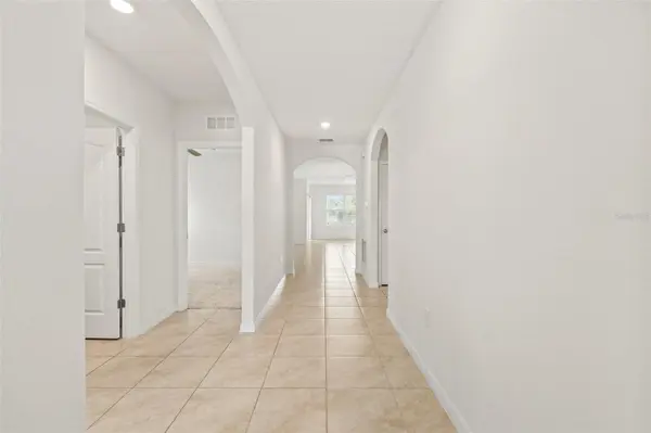 5274 MAYOR DR, St Cloud, FL 34771