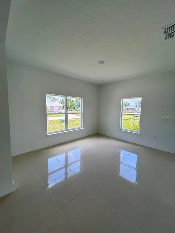 286 CATALONIA AVE NW, Palm Bay, FL 32907