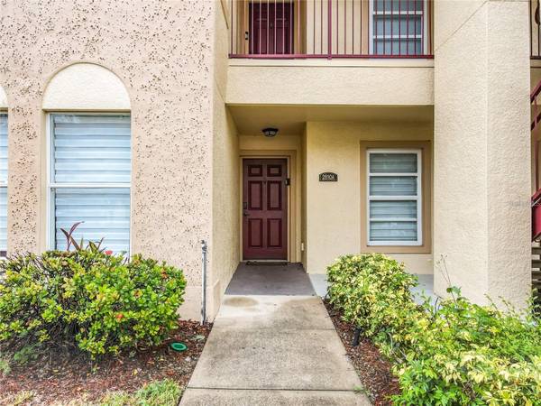 2810 CLUB CORTILE CIR #A, Kissimmee, FL 34746