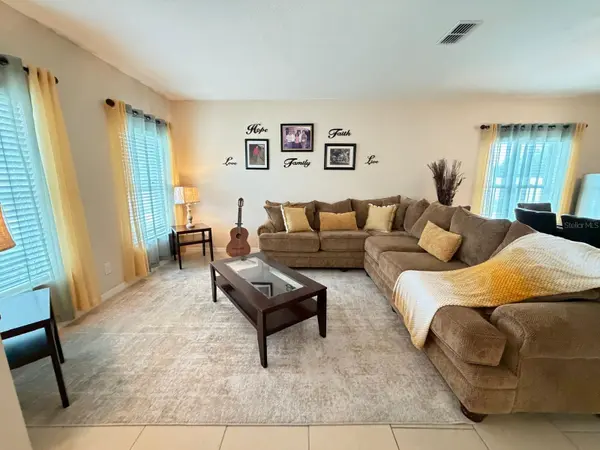 4808 ROCKVALE DR, Kissimmee, FL 34758