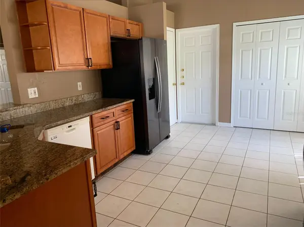 7817 LAUREL OAK LN, Kissimmee, FL 34747