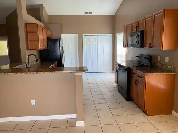 7817 LAUREL OAK LN, Kissimmee, FL 34747
