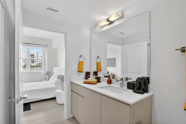 5579 MILLENIA PARK BLVD #210, Orlando, FL 32839