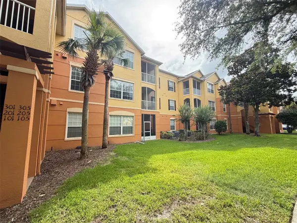 6380 CONTESSA DR #303, Orlando, FL 32829