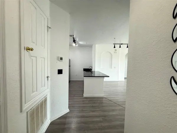 6380 CONTESSA DR #303, Orlando, FL 32829