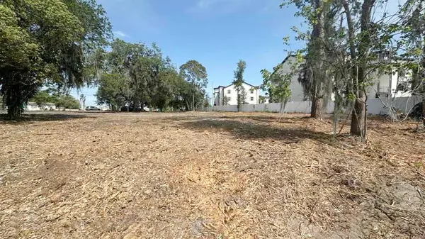 233 RONALD REAGAN Pkwy, Davenport, FL 33896
