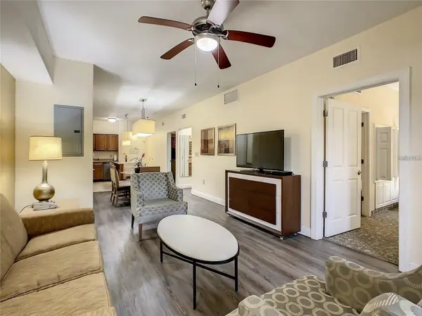 12544 FLORIDAYS RESORT DR #202B, Orlando, FL 32821