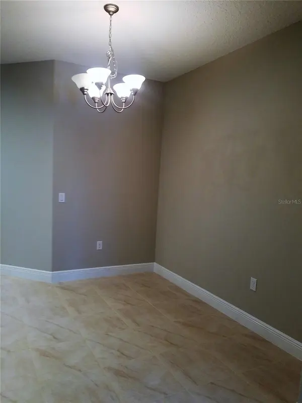8504 MAGNIFICENT LN, Groveland, FL 34736