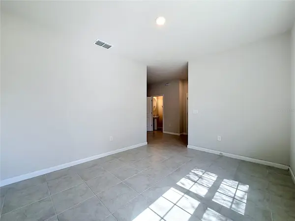 5754 SURPRISE LILY DR, Winter Garden, FL 34787