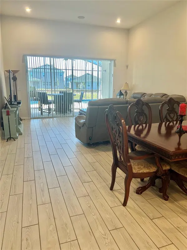 9552 LAUNCH POINT RD, Orlando, FL 32832
