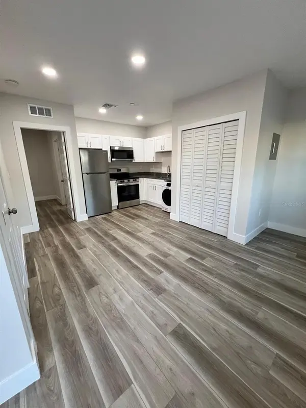 475 UMATILLA BLVD, Umatilla, FL 32784