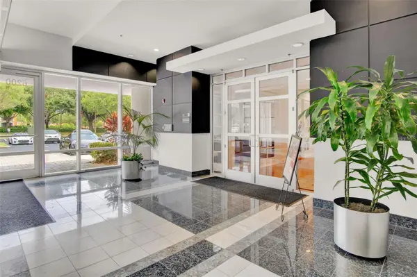 6200 METROWEST BLVD #103B, Orlando, FL 32835