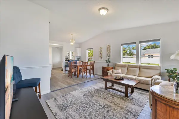 704 S CLYDE AVE, Kissimmee, FL 34741
