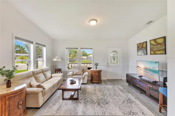 704 S CLYDE AVE, Kissimmee, FL 34741