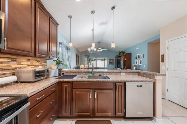 10226 LENOX ST, Clermont, FL 34711