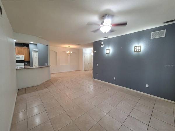 3321 WHITESTONE CIR #108, Kissimmee, FL 34741