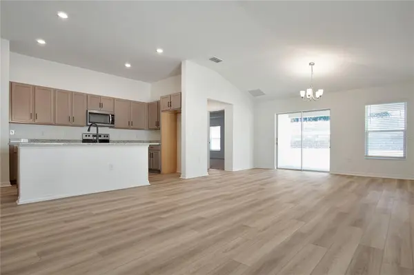 9224 WESTSIDE HILLS DR, Davenport, FL 33896