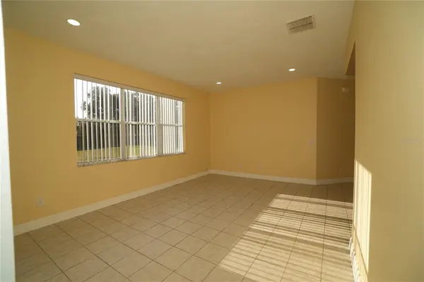 2560 SAGE DR W, Kissimmee, FL 34758