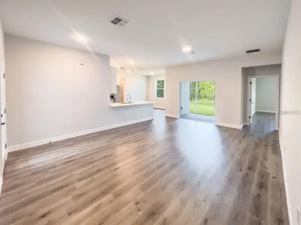1580 EAST Pkwy, Deland, FL 32724