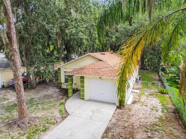 712 VIRGINIA AVE, Auburndale, FL 33823