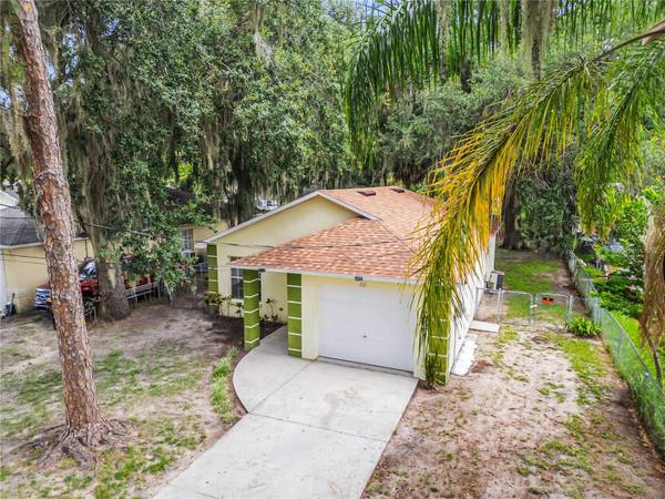712 VIRGINIA AVE, Auburndale, FL 33823