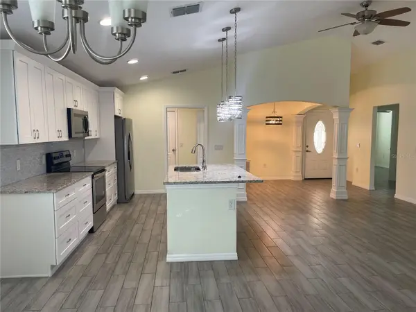 208 MISSOURI AVE, St Cloud, FL 34769