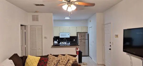 8927 LEGACY CT #201, Kissimmee, FL 34747
