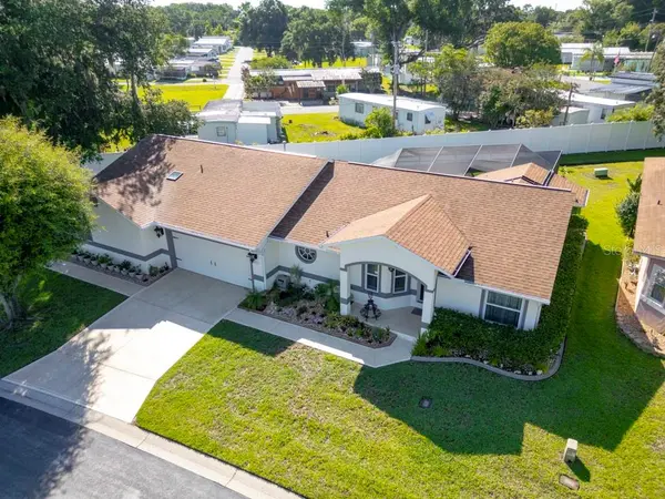 6323 SILVER LAKES DR E, Lakeland, FL 33810