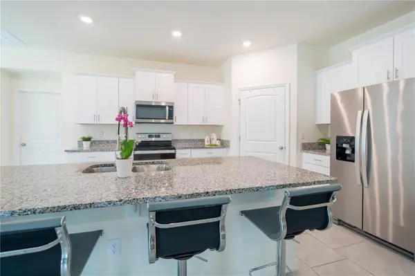 1624 BARBERRY DR, Kissimmee, FL 34744