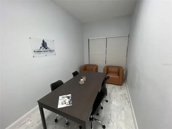 1004 PLAZA DR #105, Kissimmee, FL 34743
