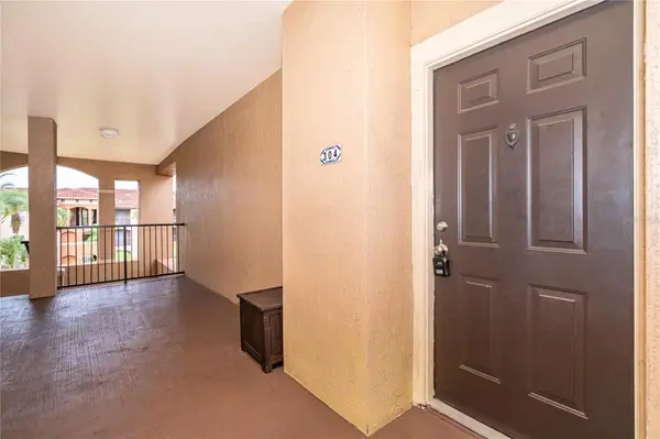5518 METROWEST BLVD #207, Orlando, FL 32811
