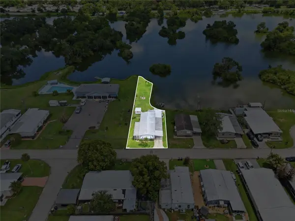 3586 LAZY LAKE DR N, Lakeland, FL 33801