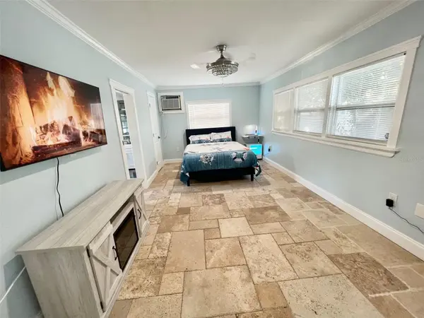 2963 BAHIA VISTA ST, Sarasota, FL 34239
