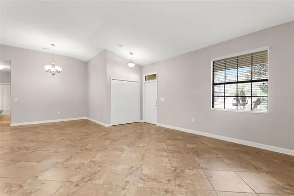 1317 GLENEAGLES LN, Davenport, FL 33896