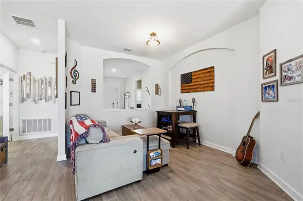 8954 FLUFFY LIE CT, Davenport, FL 33896