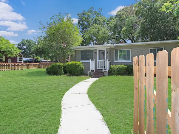 2541 S PALMETTO AVE, Sanford, FL 32773