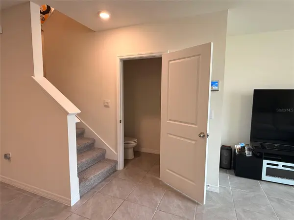 323 PRESTON COVE DR, St Cloud, FL 34771