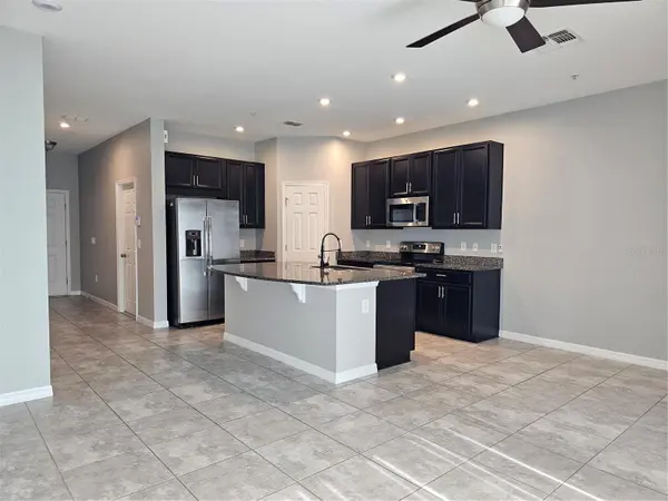 10548 SALT GROVE ST, Orlando, FL 32824