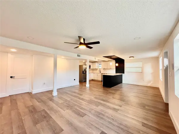 1135 CHEROKEE DR, Kissimmee, FL 34744