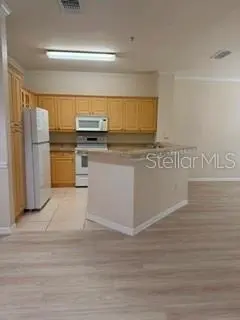 3707 CONROY RD #1713, Orlando, FL 32839