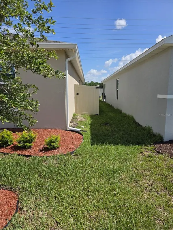 559 WAYLAND DR, Haines City, FL 33844
