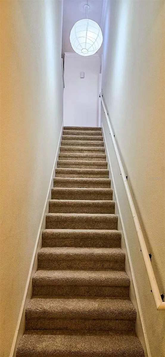 200 SOUTHERN PECAN CIR #203, Winter Garden, FL 34787