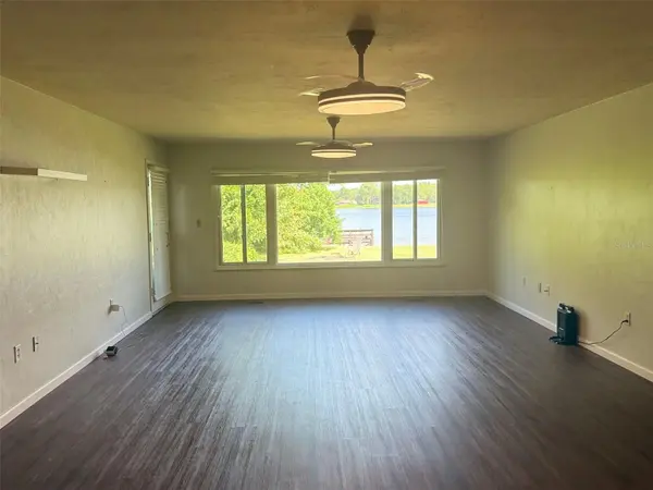 1932 CRESCENT BLVD, Orlando, FL 32817