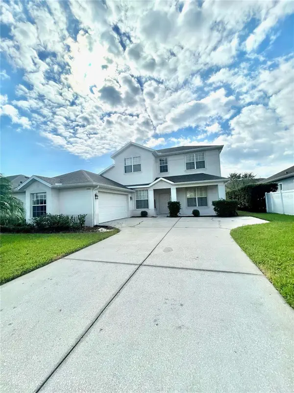 2370 HINSDALE DR, Kissimmee, FL 34741