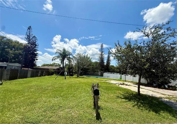 1640 GROUPER ST, St Cloud, FL 34771