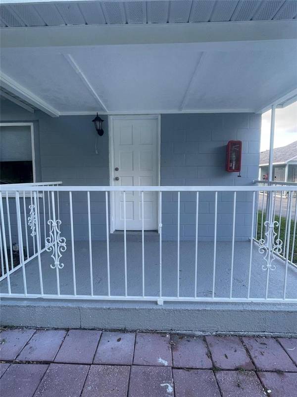 2319 CARLTON DR, Orlando, FL 32806