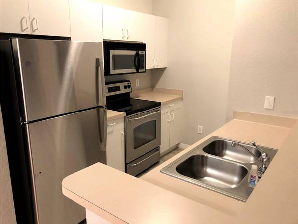 3725 CONROY RD #2113, Orlando, FL 32839