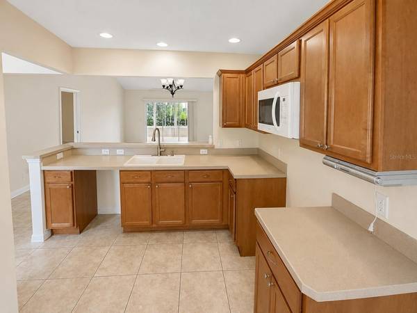 2251 EDMONTON PL, The Villages, FL 32162